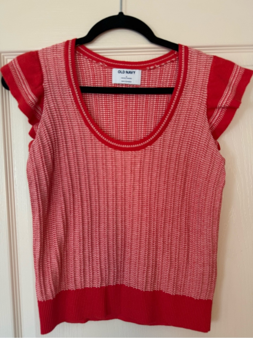 Old Navy Red Knit Scoop Neck Cap Sleeve Top